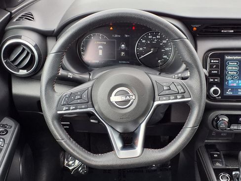 Used 2024 Nissan Kicks SR FWD image 14