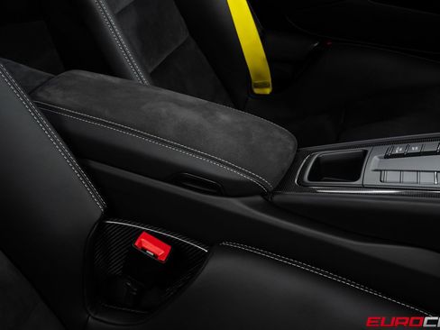 Used 2018 Porsche 911 GT2 RS RWD image 44
