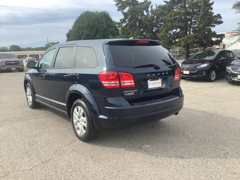 Used 2014 Dodge Journey American Value Package w/ Flexible Seating Group FWD image 6