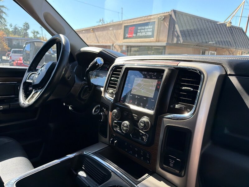 Used 2018 RAM 2500 Laramie w/ Convenience Group AWD/4WD image 25