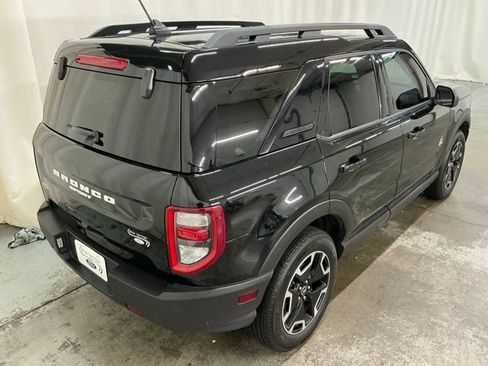 Used 2023 Ford Bronco Sport Outer Banks image 3