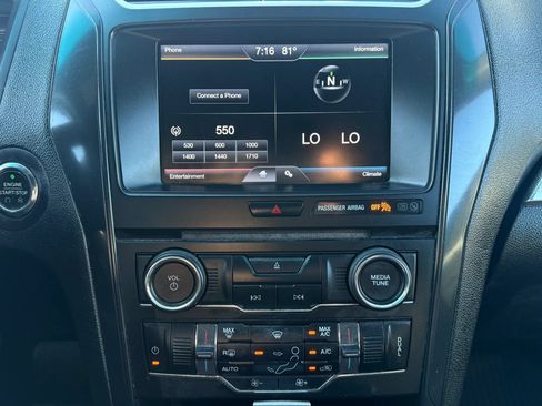 Used 2016 Ford Explorer XLT w/ Equipment Group 201A AWD/4WD image 27
