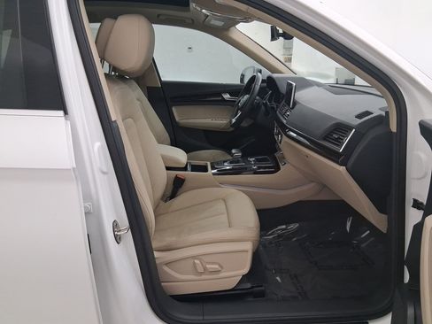Used 2018 Audi Q5 Premium Plus w/ Premium Plus Package image 35