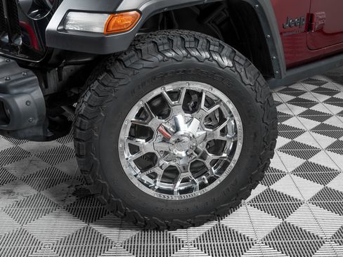 Used 2021 Jeep Wrangler Willys image 26