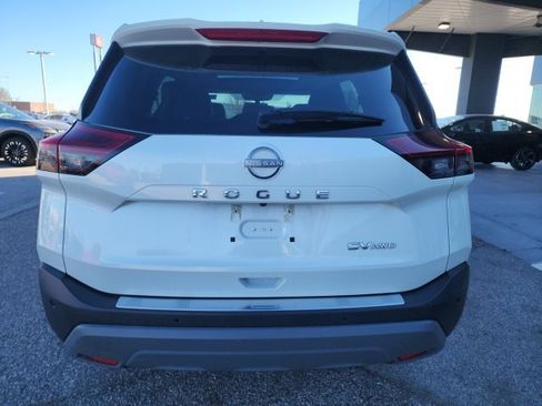 Certified 2023 Nissan Rogue SV w/ SV Premium Package image 4