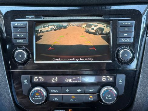 Used 2019 Nissan Rogue Sport SV FWD image 32