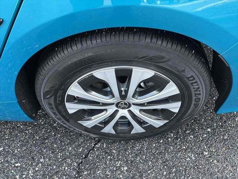 Used 2022 Toyota Prius Prime LE image 8