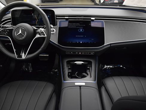 Used 2026 Mercedes-Benz E 450 4MATIC All-Terrain Wagon image 20