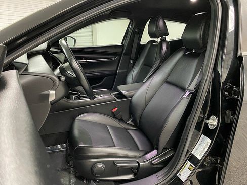 Used 2021 MAZDA MAZDA3 s image 10