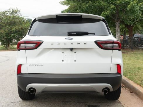 Used 2025 Ford Escape Active FWD image 5