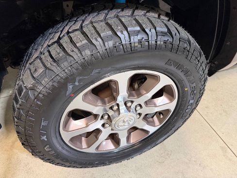 Used 2019 RAM 2500 Limited AWD/4WD image 53