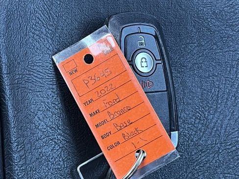 Used 2022 Ford Bronco 4-Door image 35