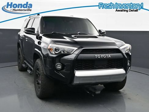 Used 2022 Toyota 4Runner TRD Off-Road Premium w/ Moonroof Package AWD/4WD image 1