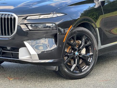Used 2023 BMW X7 xDrive40i w/ Premium Package AWD/4WD image 56