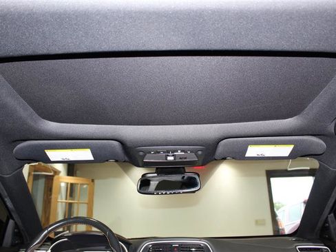 Used 2021 Nissan Maxima SR w/ Sport Mat Group FWD image 25
