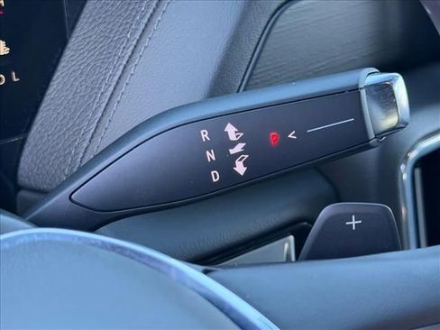 Certified 2025 GMC Yukon Denali AWD/4WD image 24