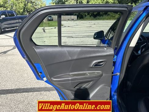 Used 2015 Chevrolet Trax LT w/ LT Plus Package AWD/4WD image 25