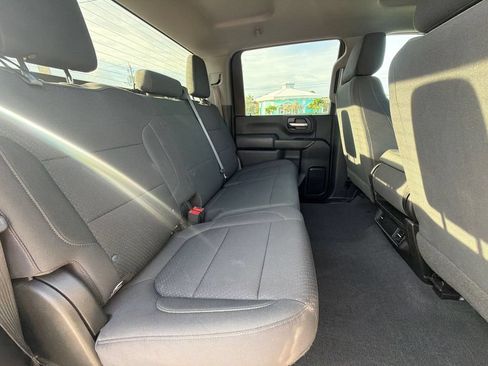 Used 2022 Chevrolet Silverado 2500 Custom w/ Custom Value Package AWD/4WD image 19