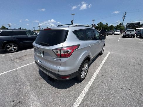 Used 2017 Ford Escape Titanium AWD/4WD image 17