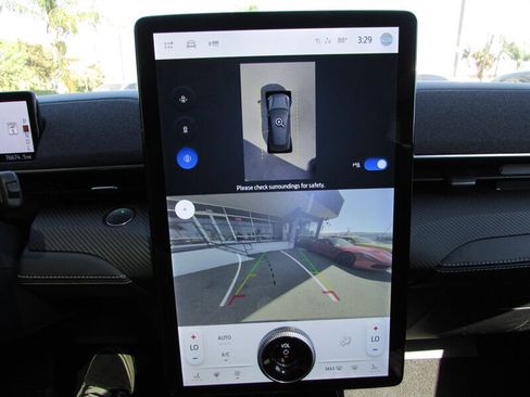 Used 2022 Ford Mustang Mach-E Premium image 17