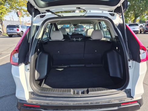 Used 2024 Honda CR-V LX image 29
