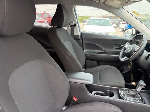 Used 2024 Hyundai Kona SEL AWD/4WD image 25