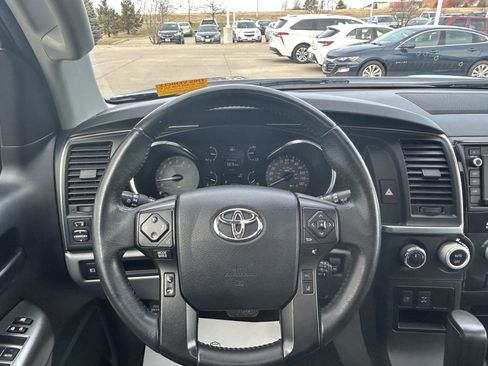 Certified 2019 Toyota Sequoia SR5 image 25