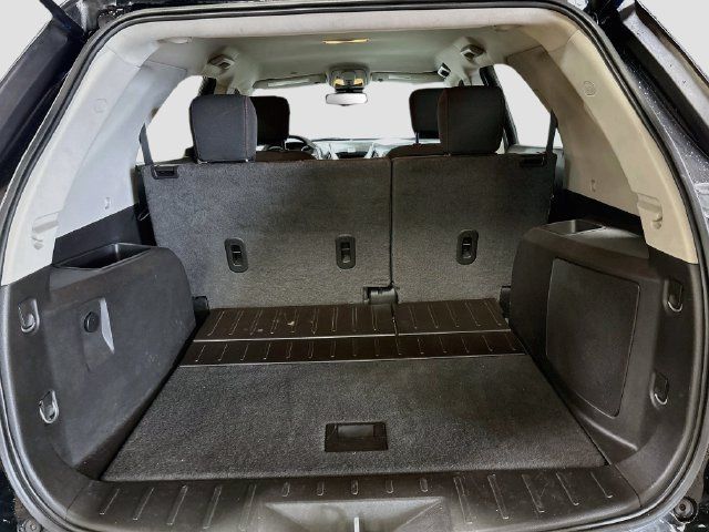 Used 2013 Chevrolet Equinox LS FWD image 18