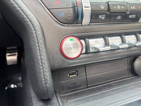 Used 2020 Ford Mustang Premium image 26