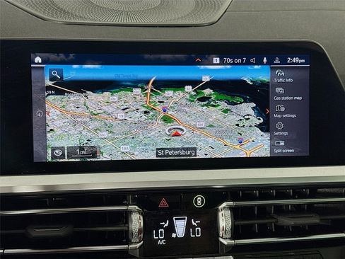 Used 2020 BMW 330i Sedan w/ M Sport Package RWD image 17