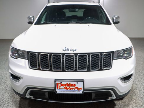 Used 2022 Jeep Grand Cherokee Limited AWD/4WD image 4