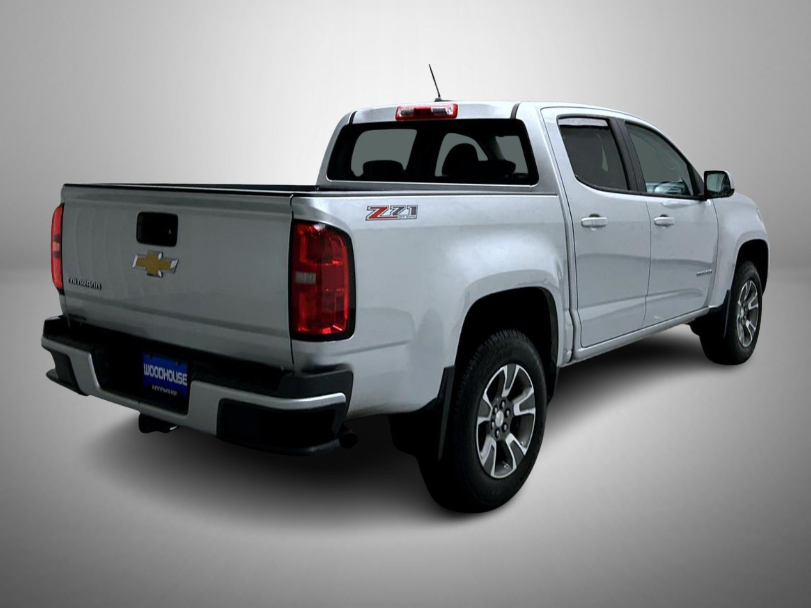 Used 2015 Chevrolet Colorado Z71 AWD/4WD image 5