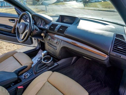 Used 2012 BMW 128i Convertible image 24