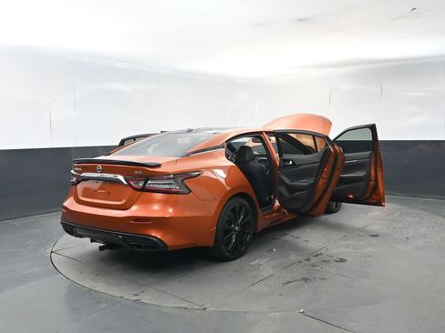 Used 2020 Nissan Maxima SR w/ Sport Mat Group image 30