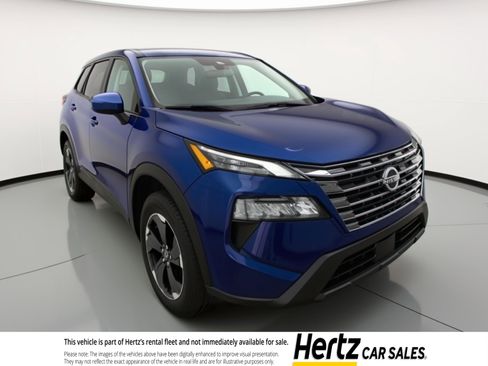 Used 2025 Nissan Rogue SV FWD image 1