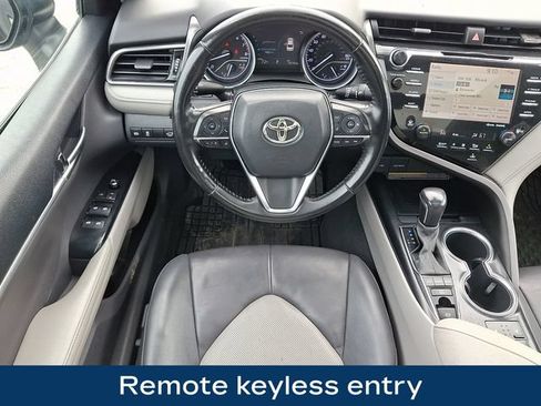 Used 2020 Toyota Camry XLE w/ Carpet Mat Package AWD/4WD image 3