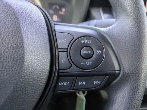 Certified 2021 Toyota Corolla LE image 23