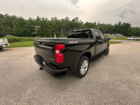 Used 2022 Chevrolet Silverado 1500 Custom AWD/4WD image 5