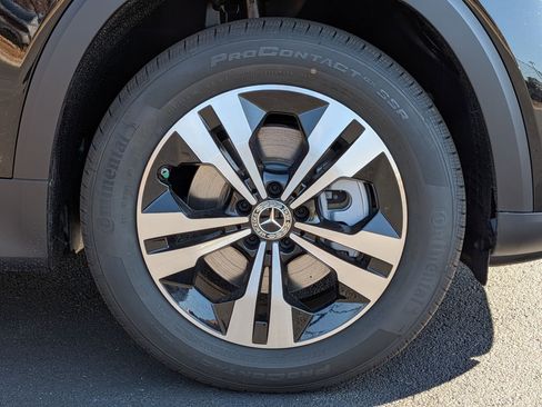 New 2026 Mercedes-Benz GLB 250 image 13