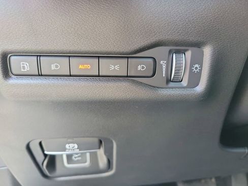 New 2026 Jeep Cherokee Overland w/ Advanced Pro Tech Group image 24