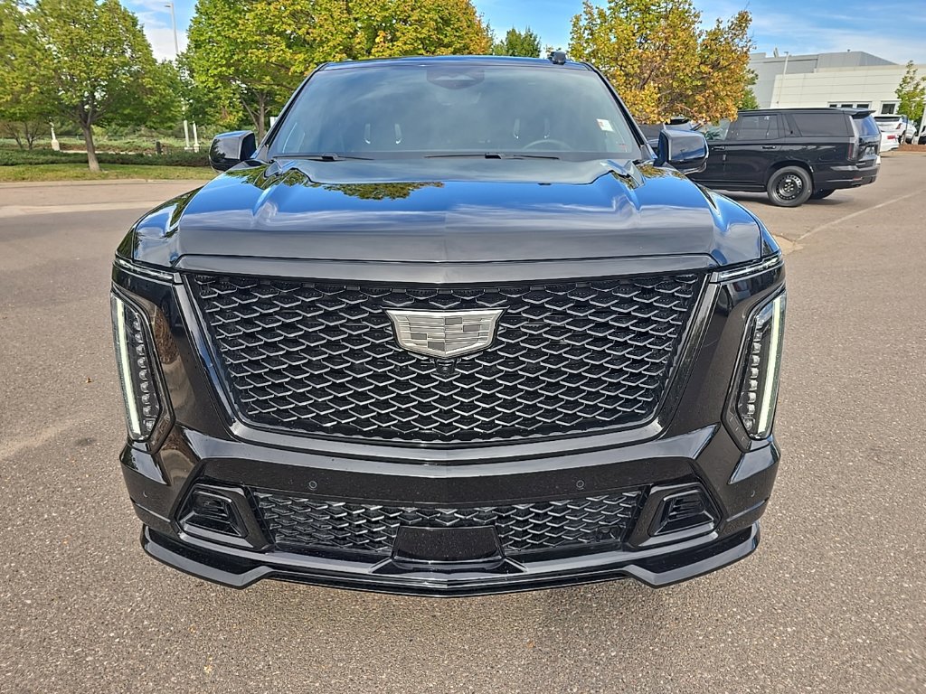 Used 2025 Cadillac Escalade V w/ LPO, ONYX Package AWD/4WD image 8