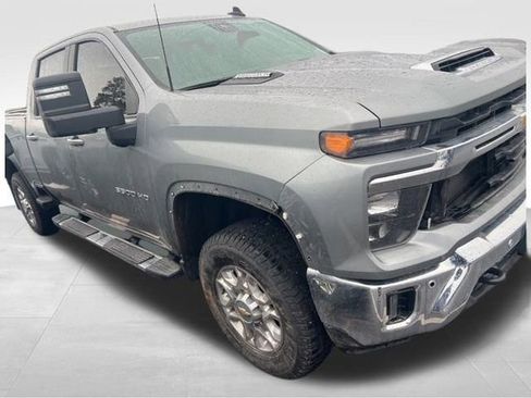 Used 2025 Chevrolet Silverado 3500 LT w/ All Star Edition image 6