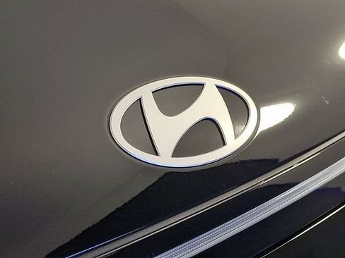 Certified 2025 Hyundai Kona SE FWD image 38