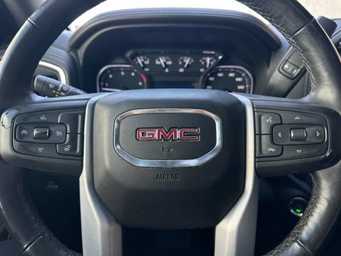 Used 2022 GMC Sierra 2500 SLT w/ SLT Convenience Package AWD/4WD image 22