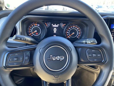 New 2026 Jeep Gladiator Sport image 12