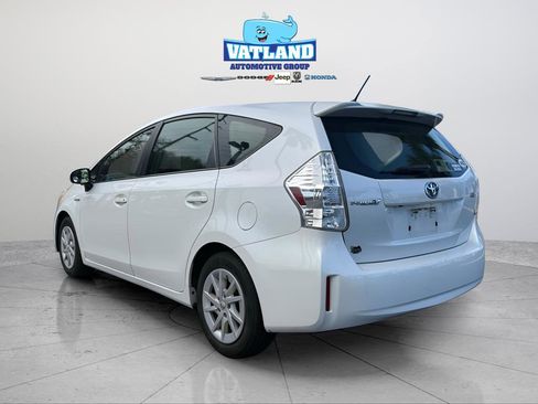 Used 2013 Toyota Prius V Two image 3