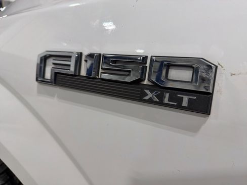 Used 2019 Ford F150 XLT w/ Trailer Tow Package image 10