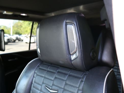 Used 2023 Cadillac Escalade Sport Platinum w/ LPO, ONYX Package AWD/4WD image 23