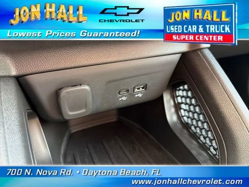 Used 2026 Chevrolet TrailBlazer LT w/ LT Cold Weather Package FWD image 25