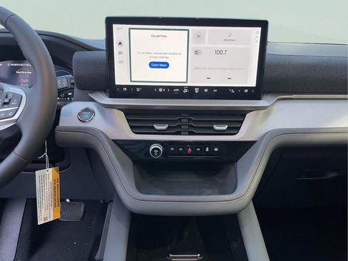 New 2025 Ford Explorer Active w/ Active Comfort Package image 24